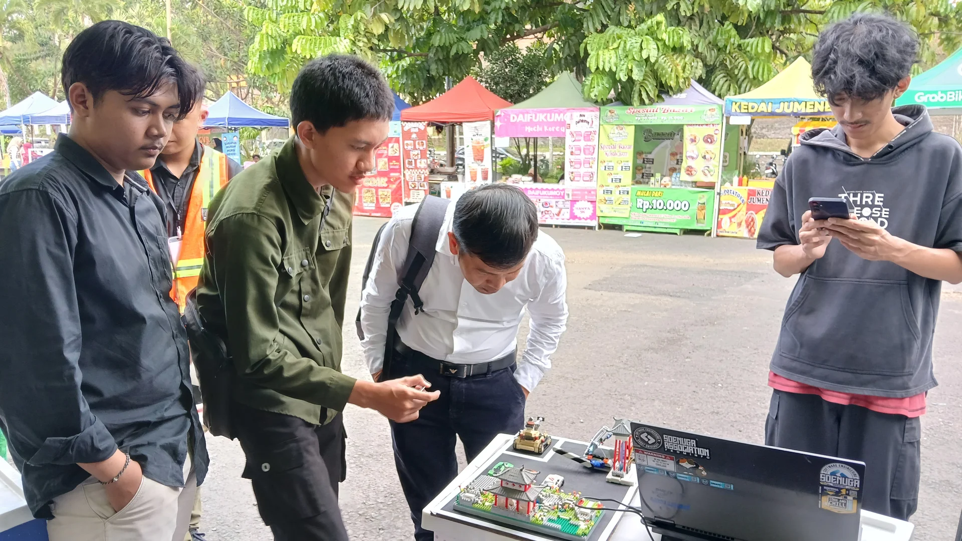 Instalasi Gerbang Palang Parkir RFID